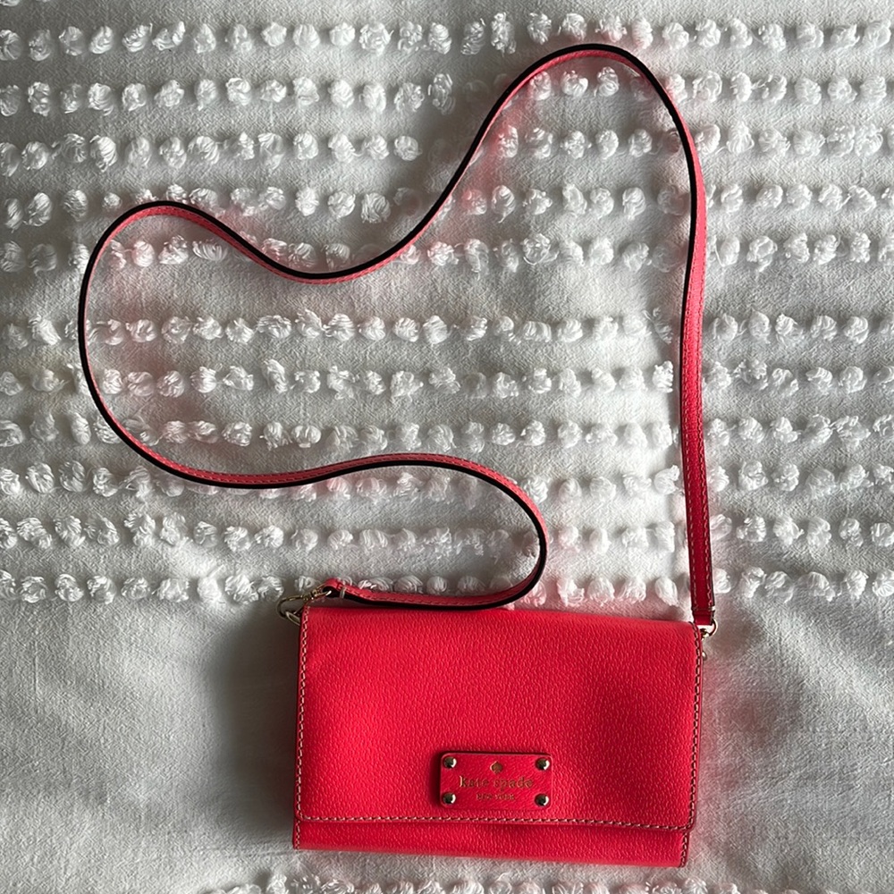 Kate Spade coral crossbody wallet bag